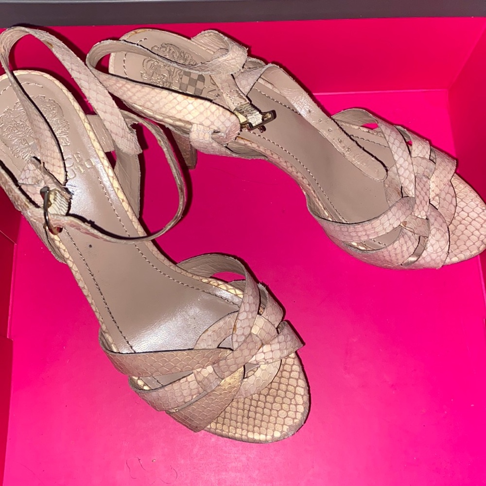Platform nude sandals